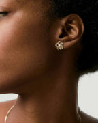 14k Gold Flower Pearl Earrings