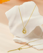 Minimalist Organic Circle Pendant necklace