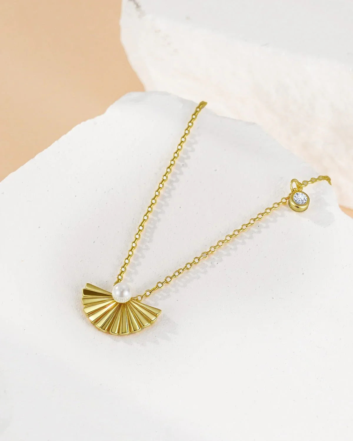 14K Gold Sterling Silver Shell Pearl Pendant Necklace