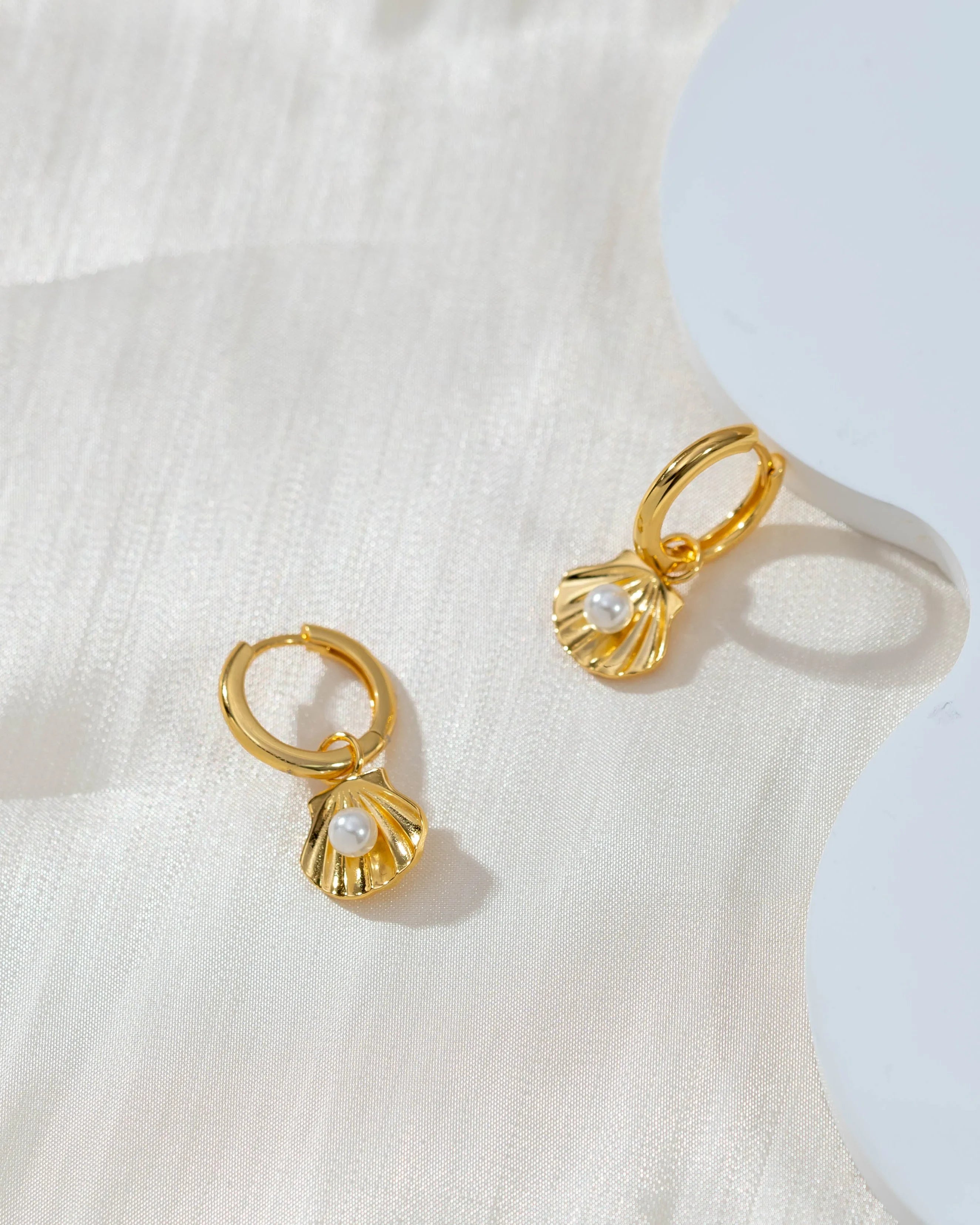 14K Gold Sterling Silver Shell Pearl Dangle Earrings