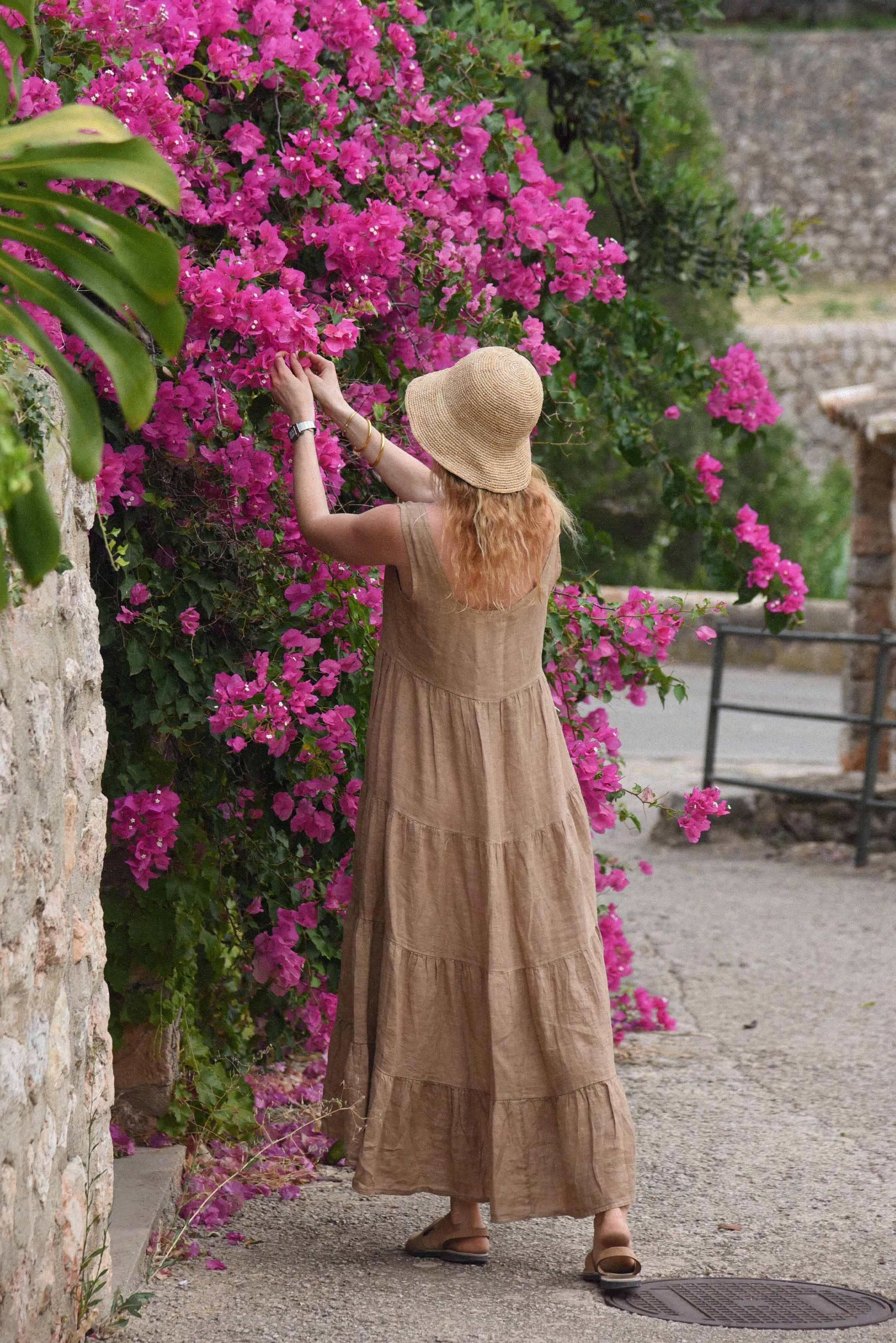 Linen Buttoned Wide Strap Solid Color Dress