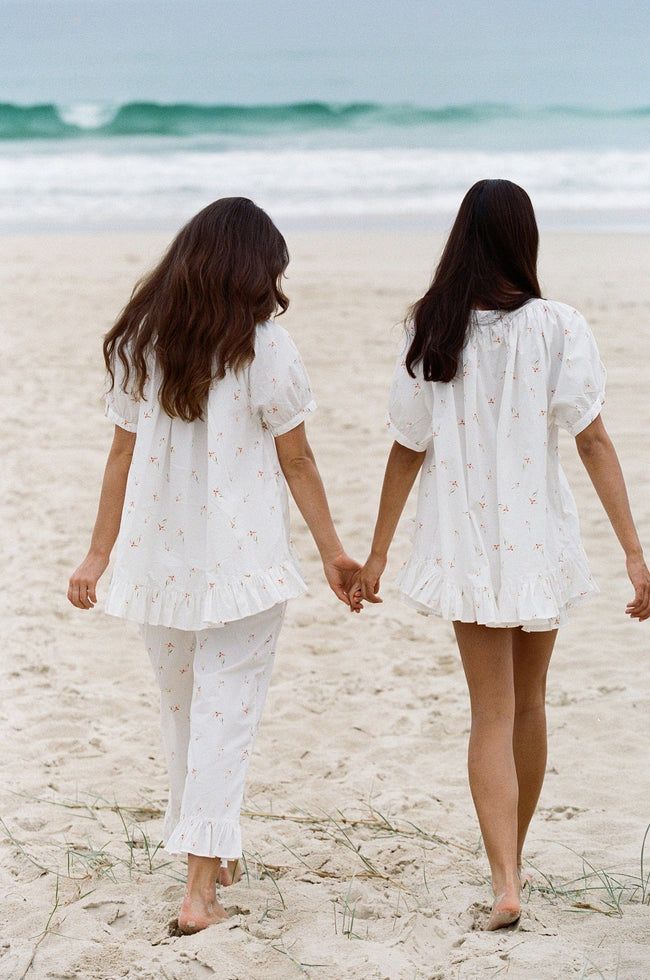 Loose-fitting ruffled short-sleeved shorts suit Main Image