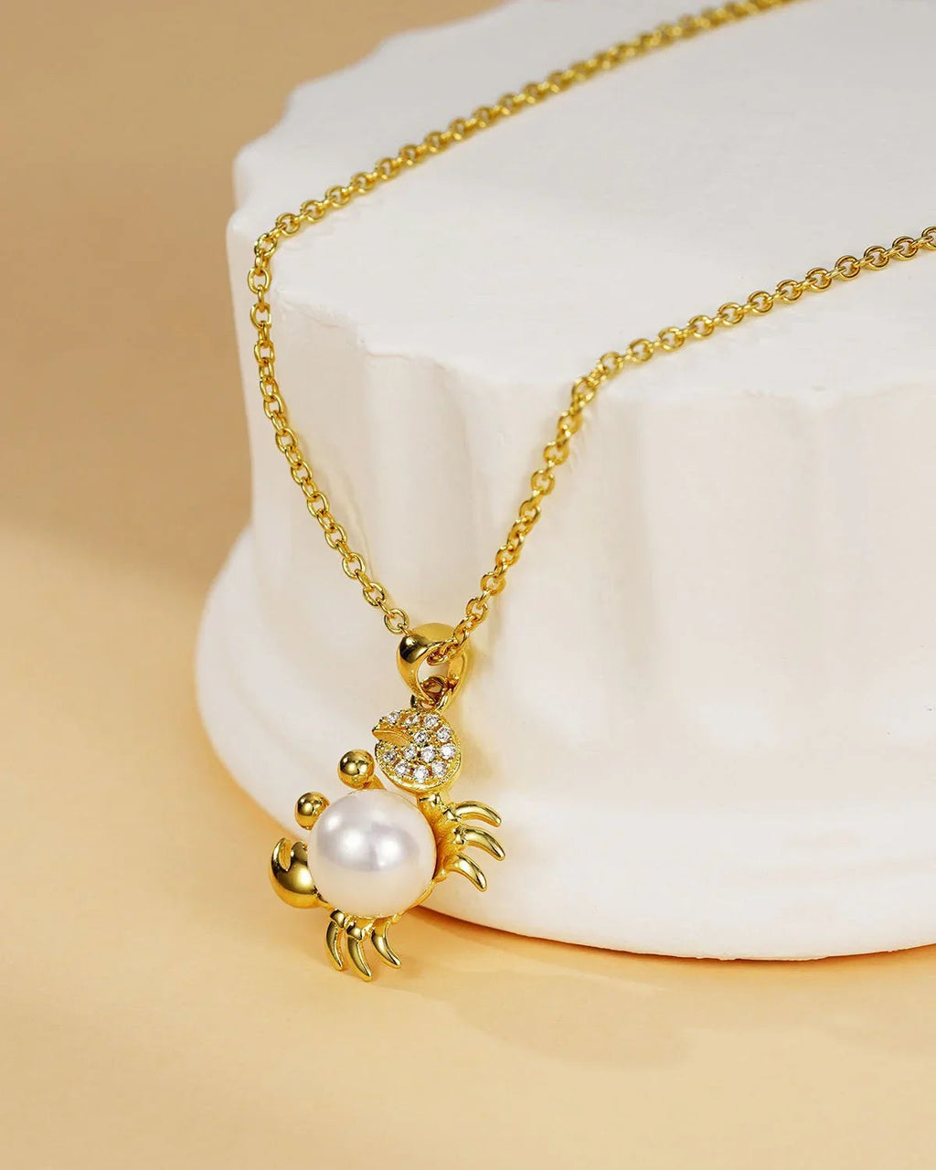 Crab Pearl Pendant Necklace