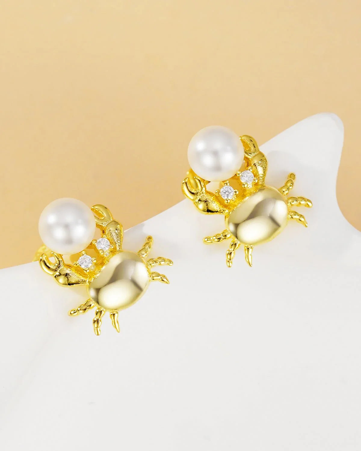 Crab Pearl Stud Earrings