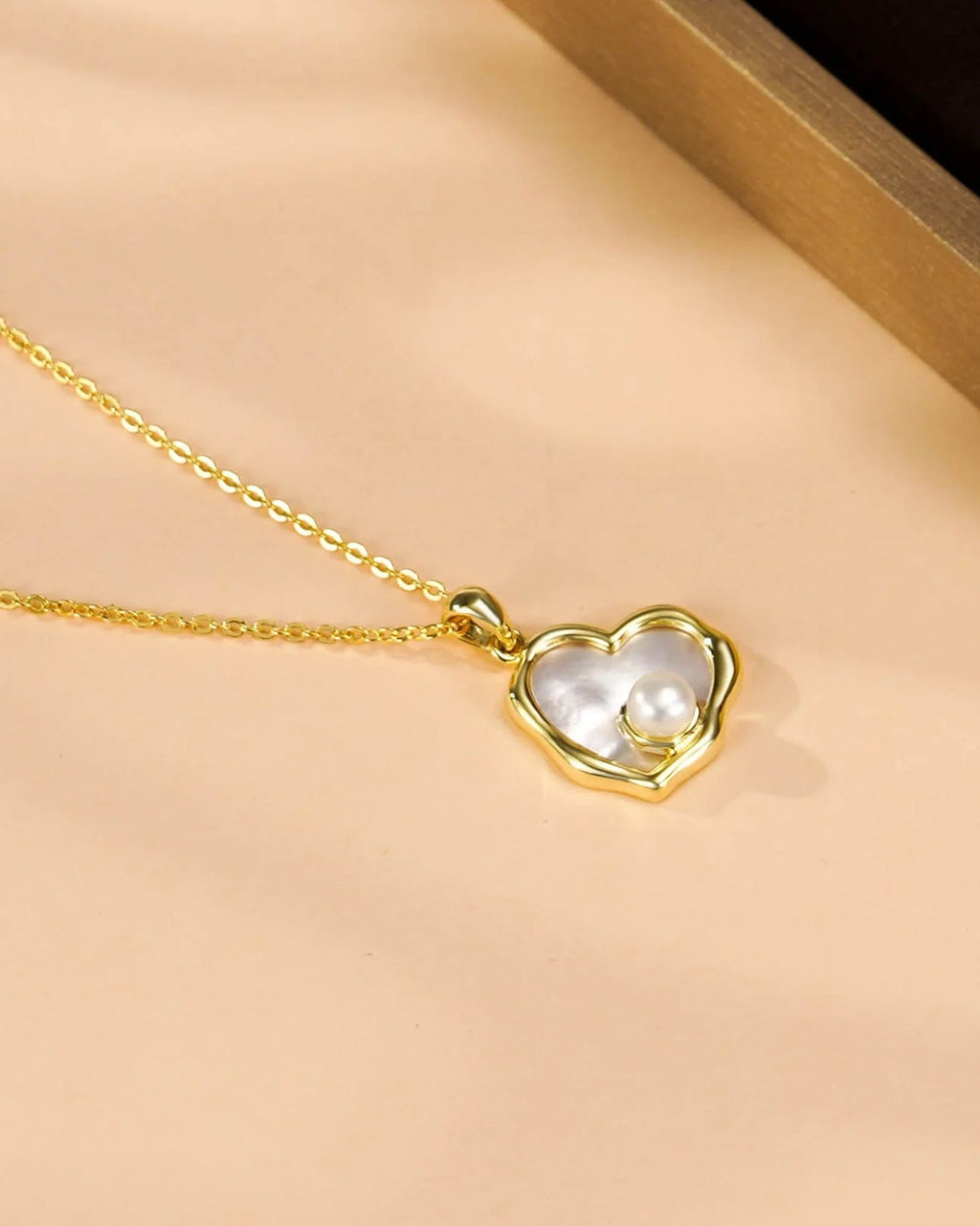 Heart Pearl Necklace