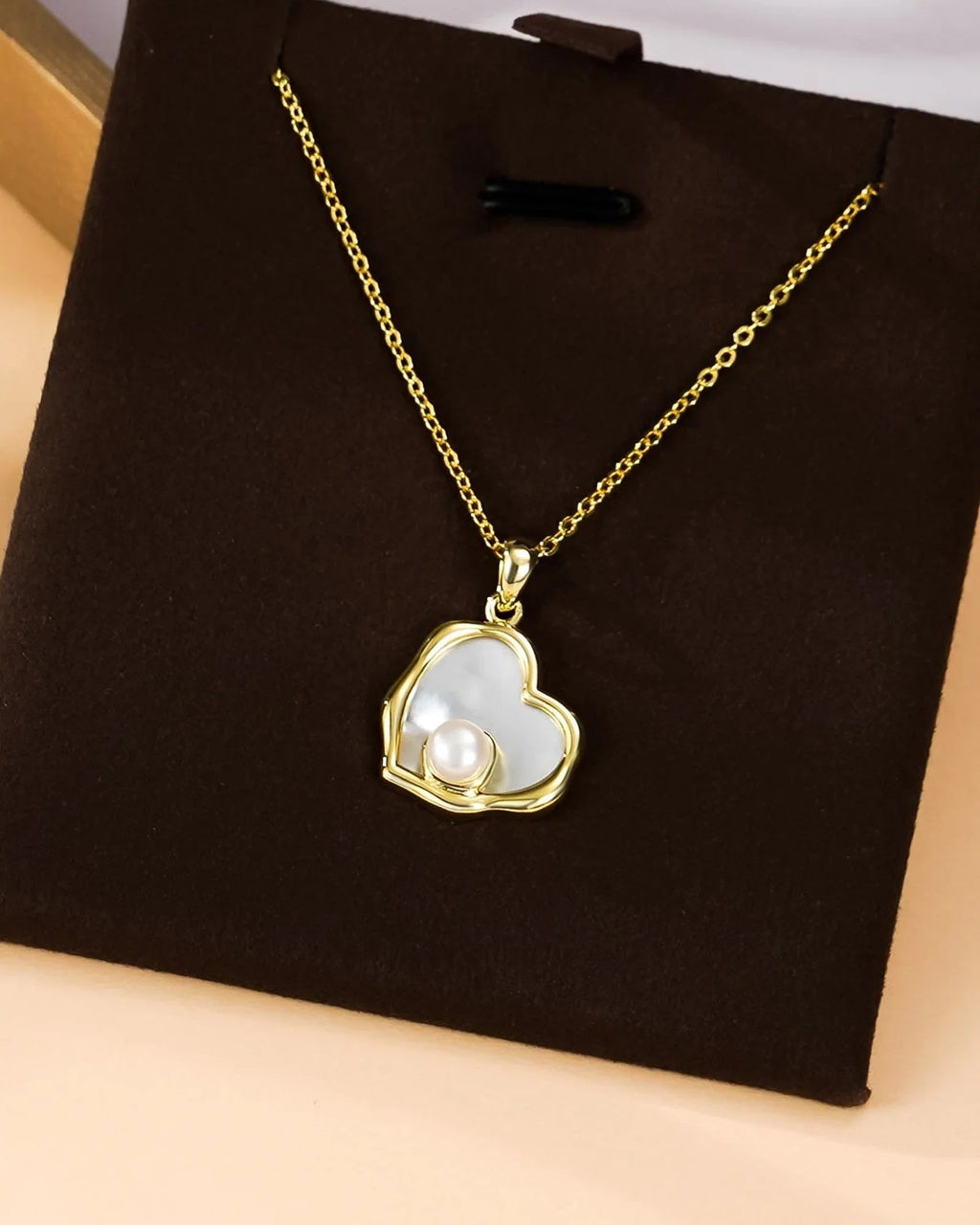 Heart Pearl Necklace