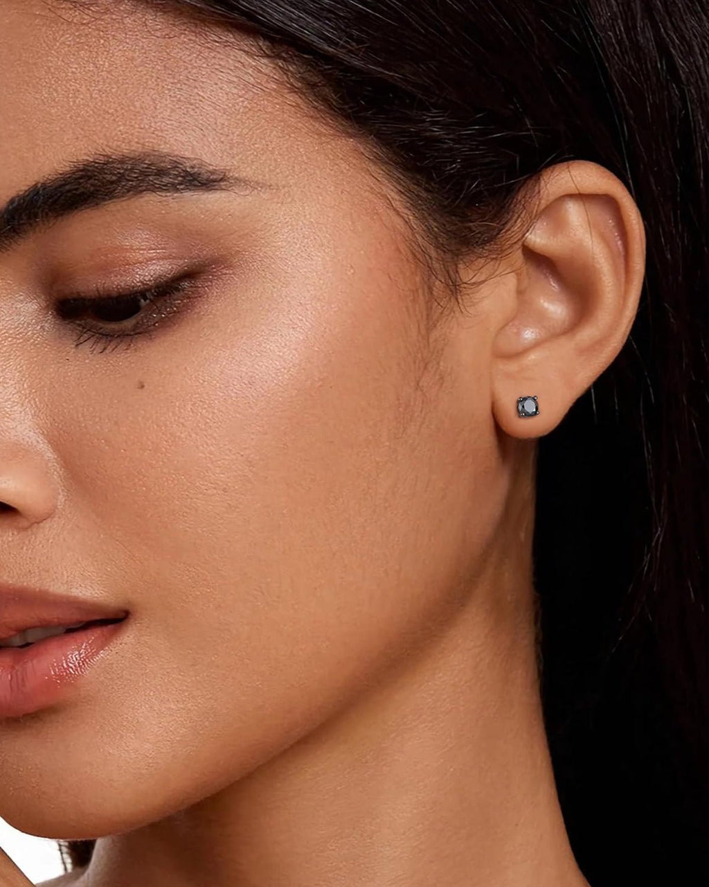 Molenia Black Moissanite Stud Earrings