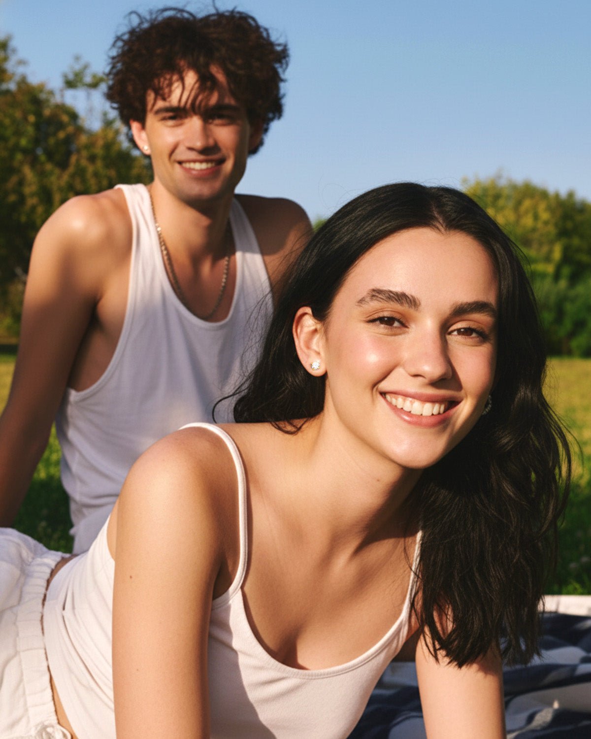 Molenia Moissanite Stud Earrings