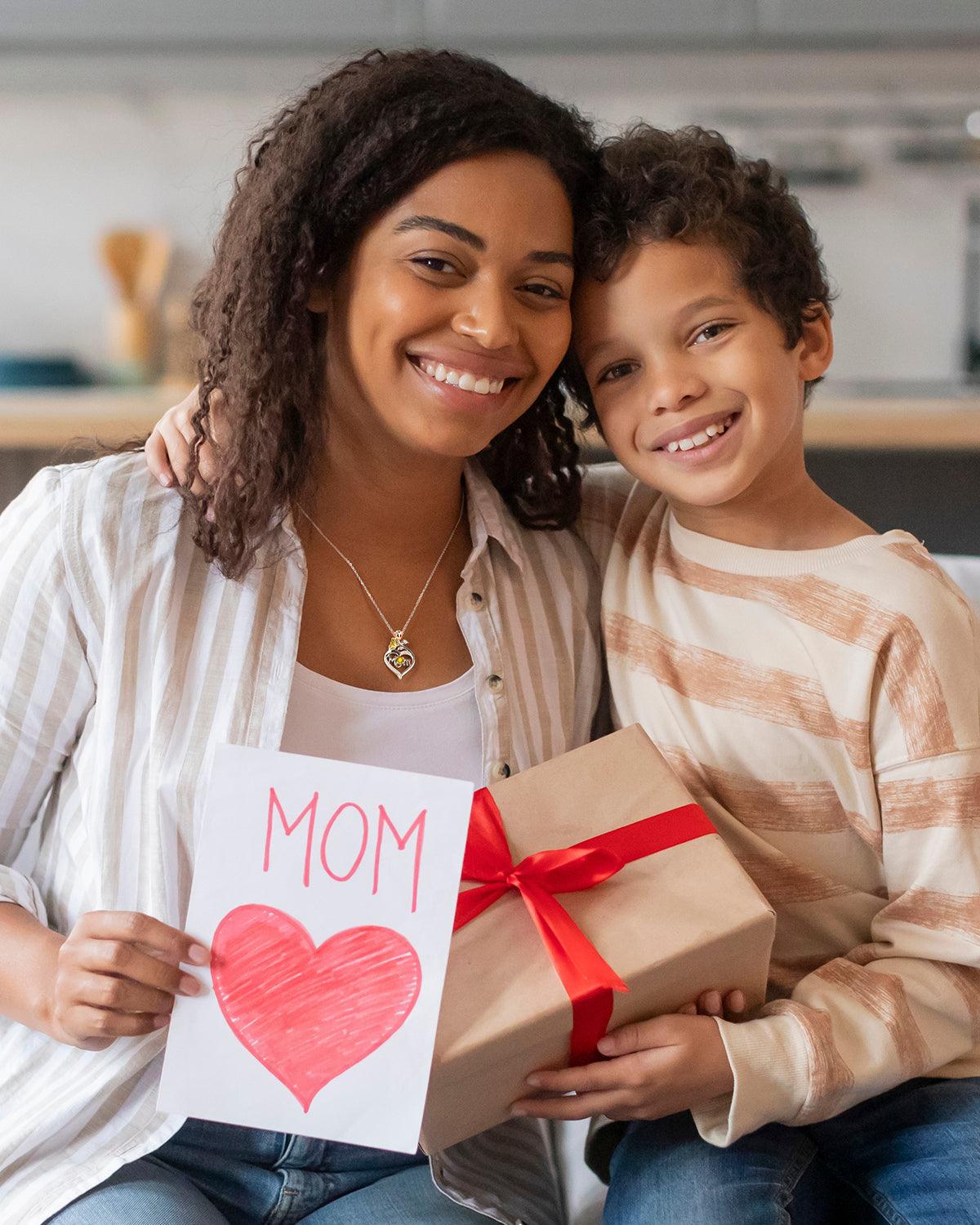 Molenia Mom Birthstone Necklace