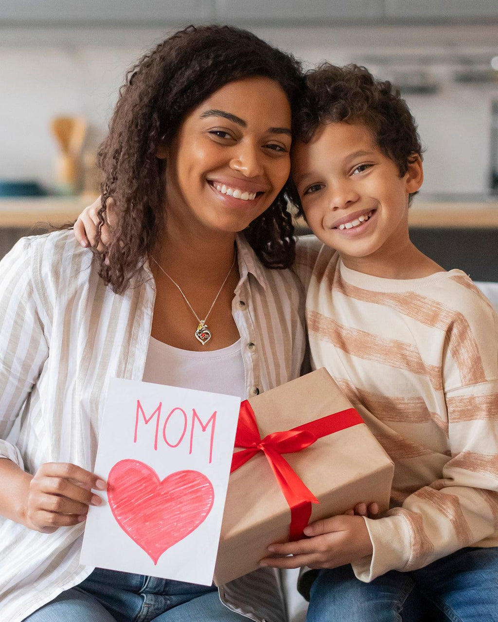 Molenia Mom Birthstone Necklace