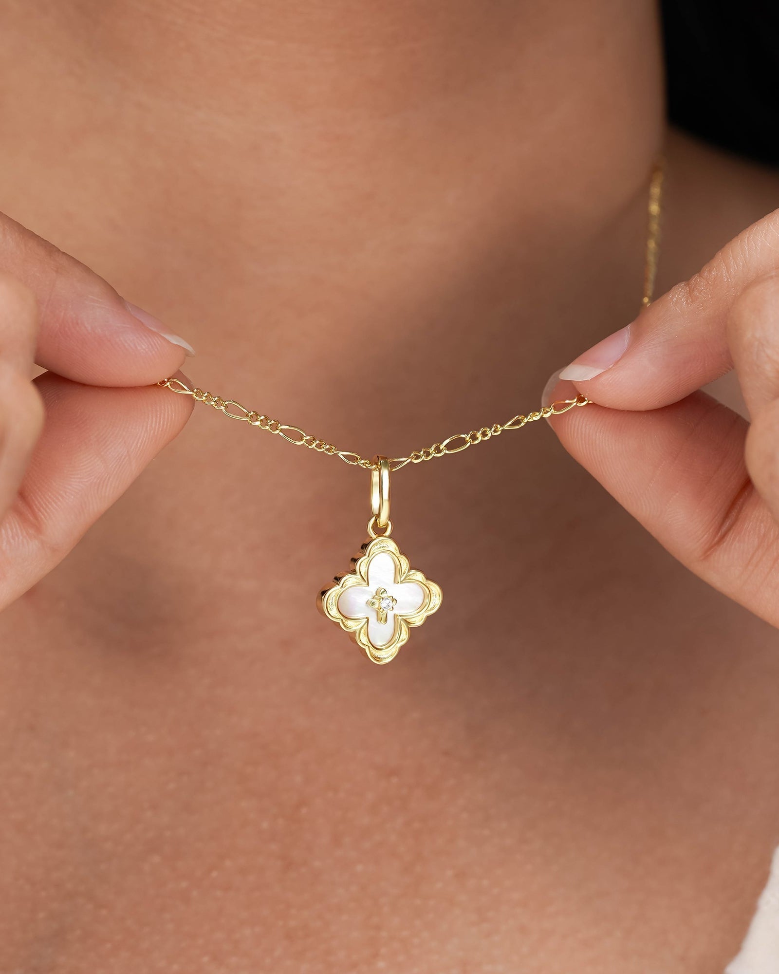 Mother of Pearl Clover Necklace