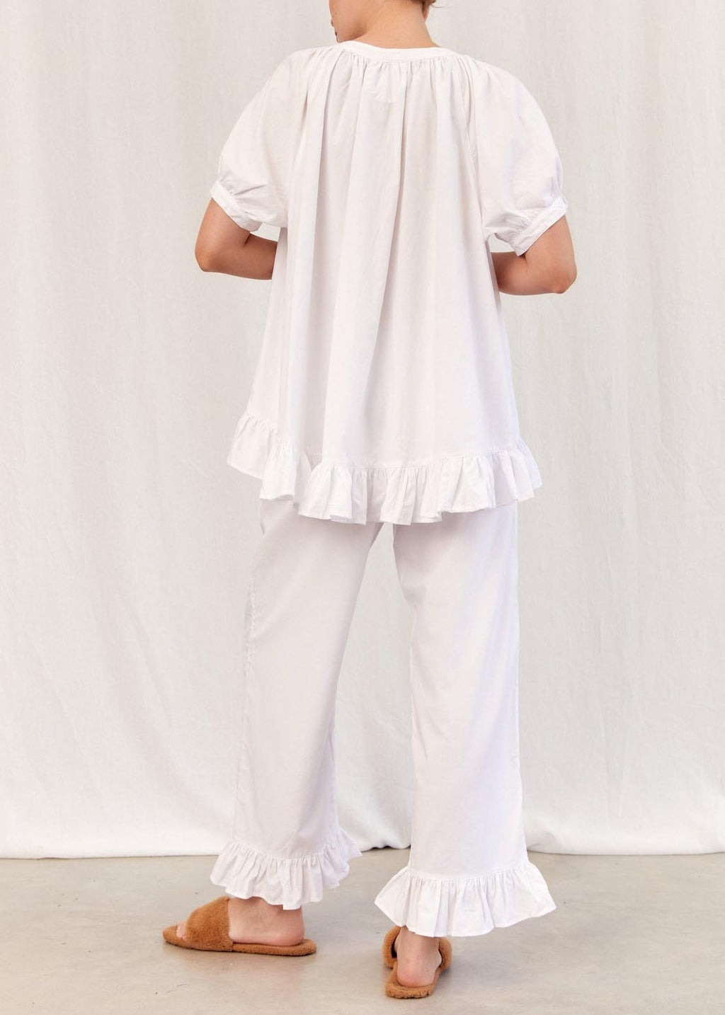 Solid color ruffle loose suit