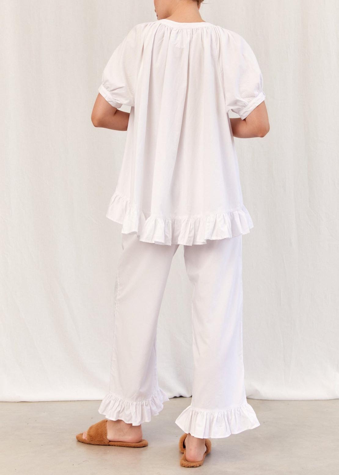 Solid color ruffle loose suit